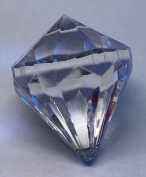 Grosser Facettentropfen crystal